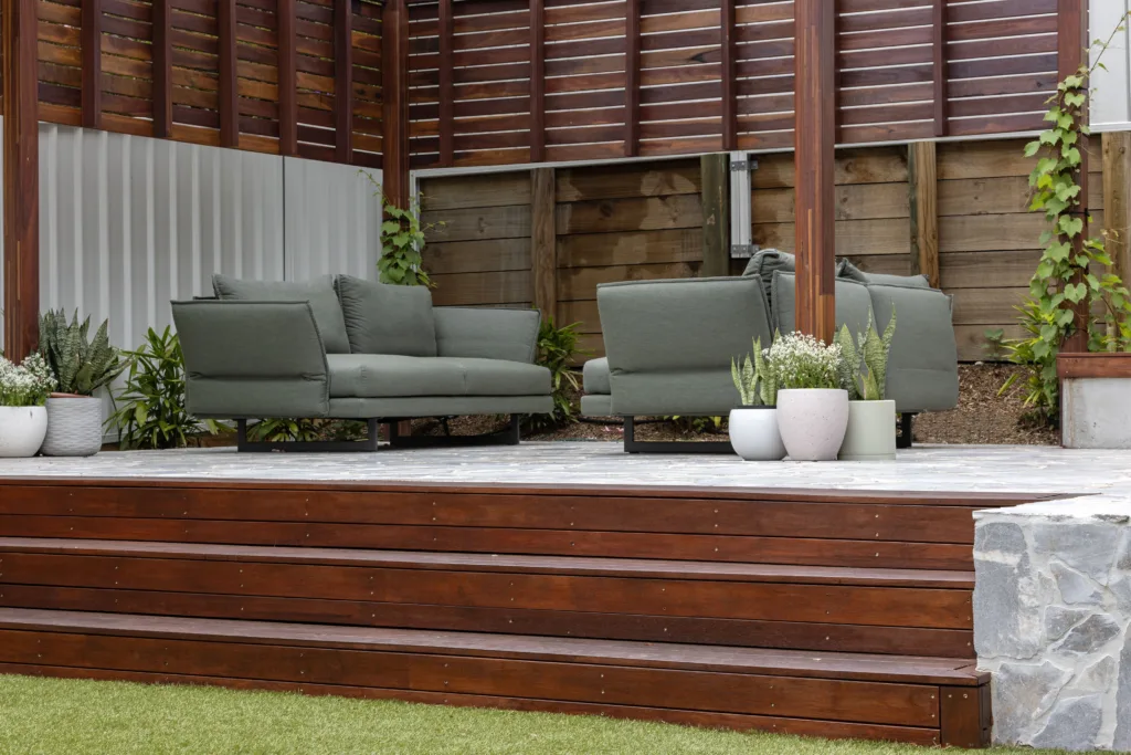 Pergola Entertainment Area Plants Steps Decking Pave Outdoor Furniture